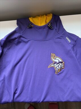 Large Unrl Minnesota Vikings Purple Pullover Hoodie